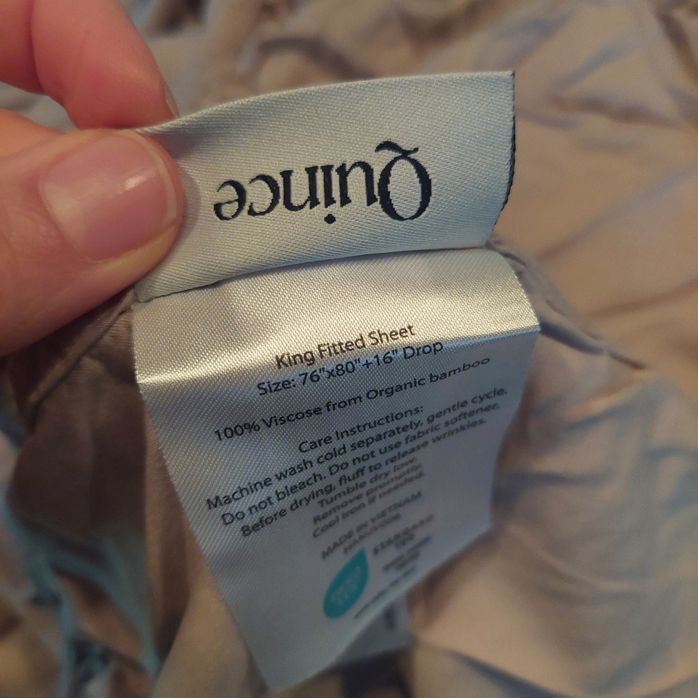 Quince Organic Bamboo Sand Sheets W/ 2 Pillowcases! King (1275) - Picture 9 of 11